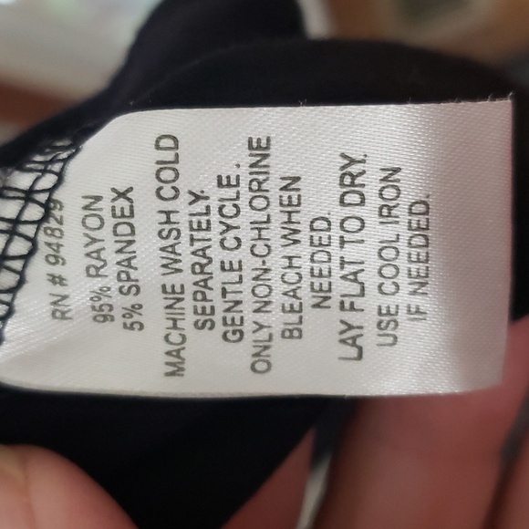 SHRUG - Picture 5 of 5